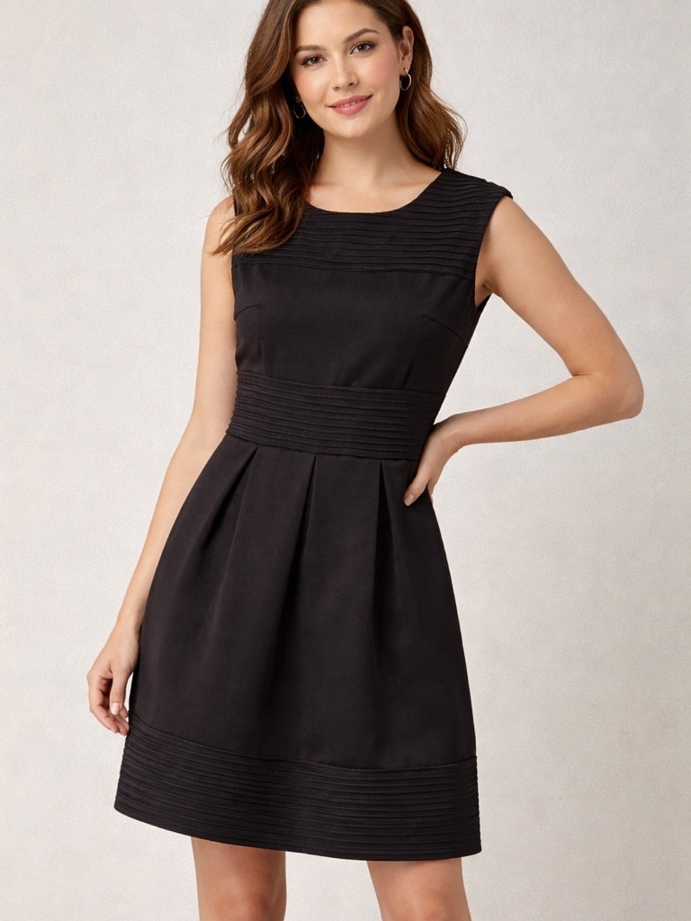 Covington Black Fit & Flare Dress Pleated Sleeveless Classic 
Size 4